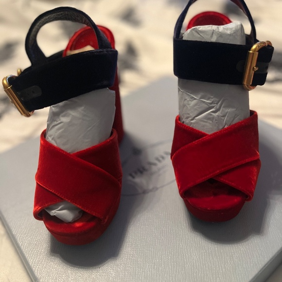 Prada shoes size 7 - Picture 7 of 8